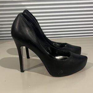 Jessica Simpson Parisah Heel